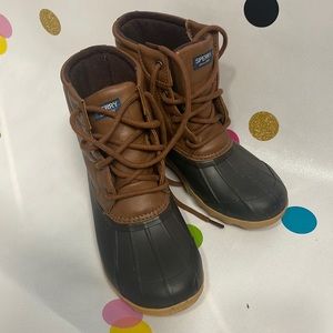 Boys Sperry duck boots